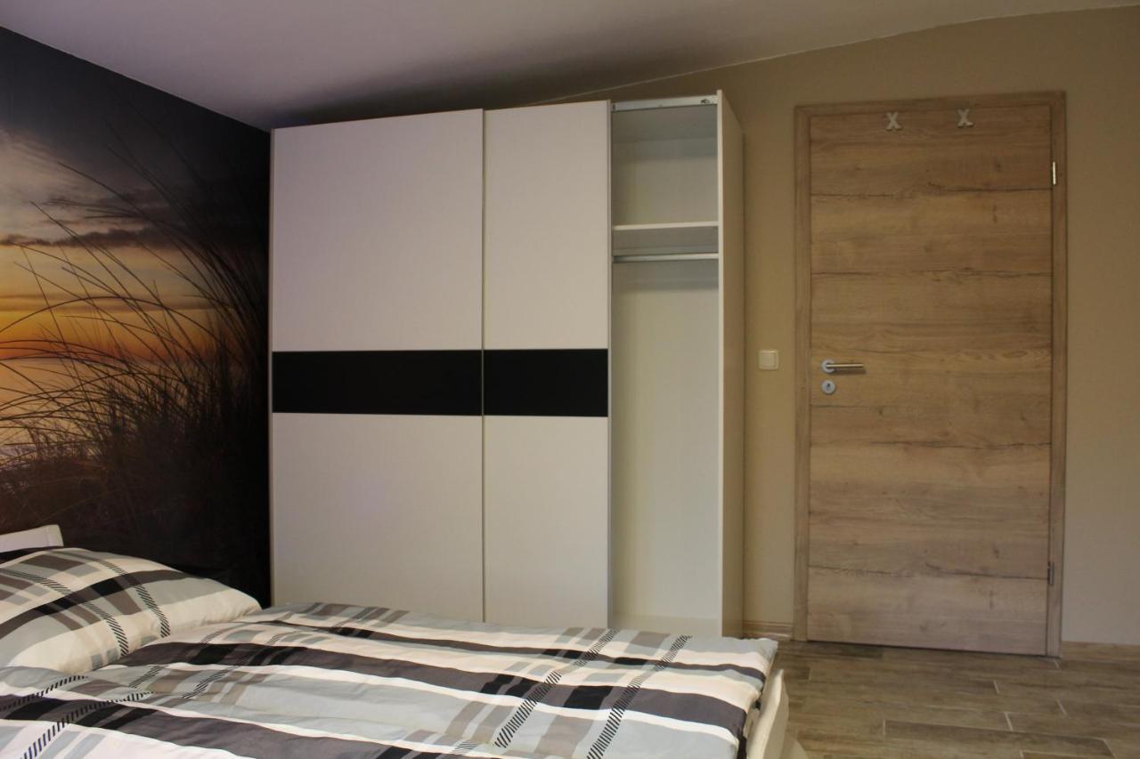 Ferienhaus „Strandhafer“ Zingst Luaran gambar