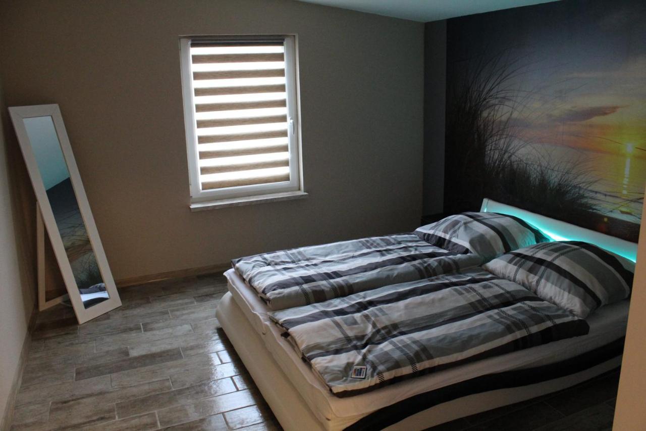 Ferienhaus „Strandhafer“ Zingst Luaran gambar